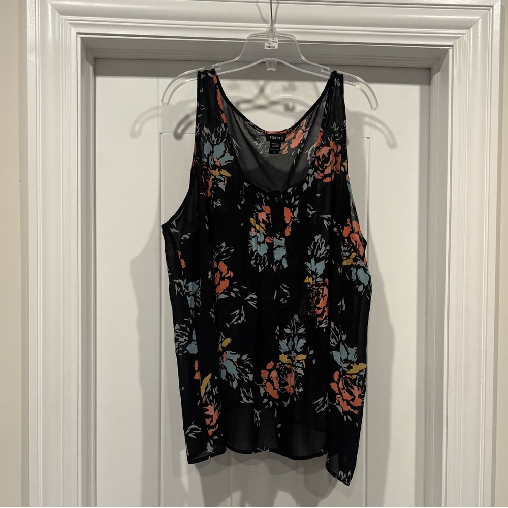 Torrid Black Floral Tank Top